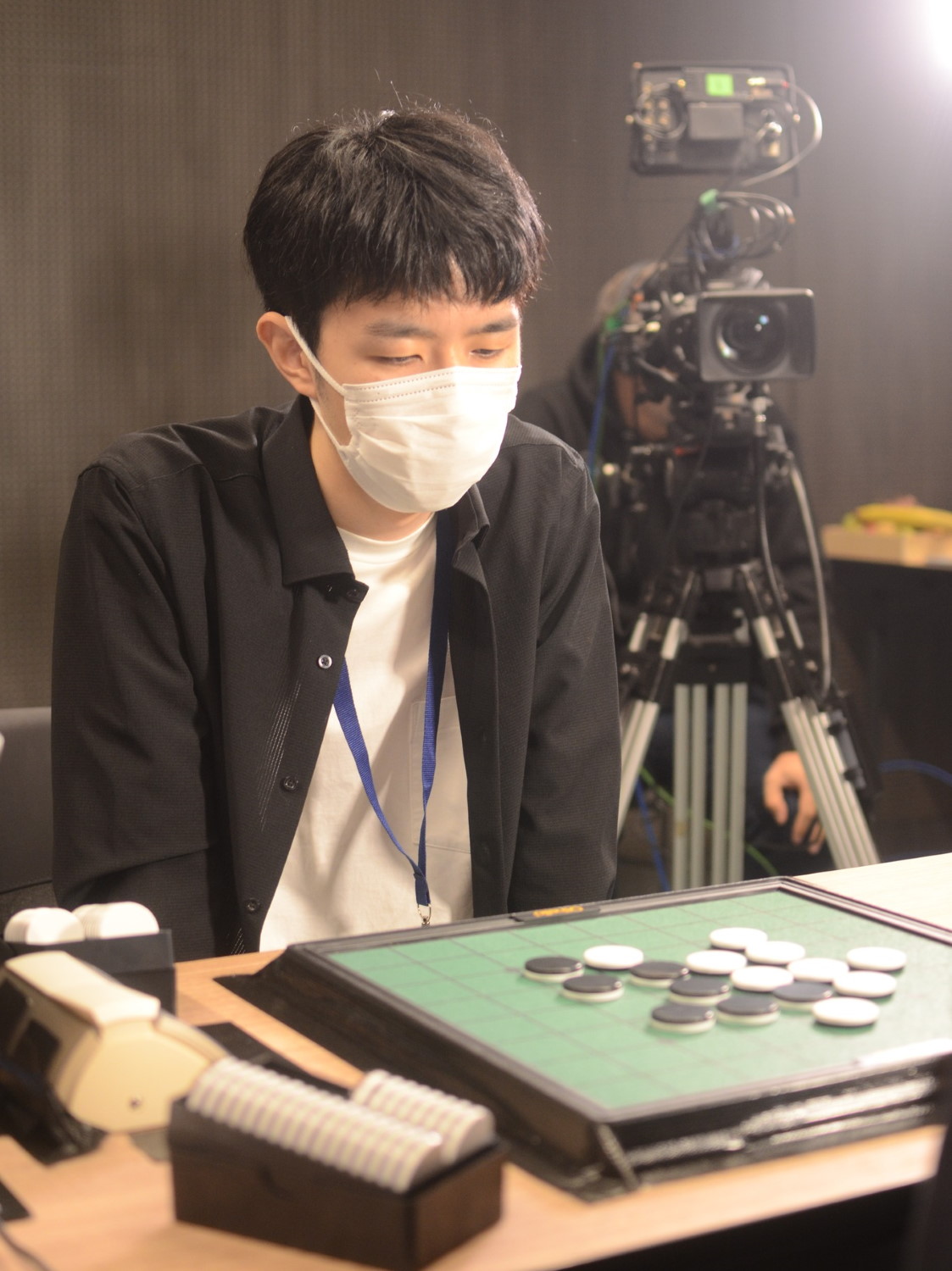 Kento Urano en pleine r&eacute;flexion